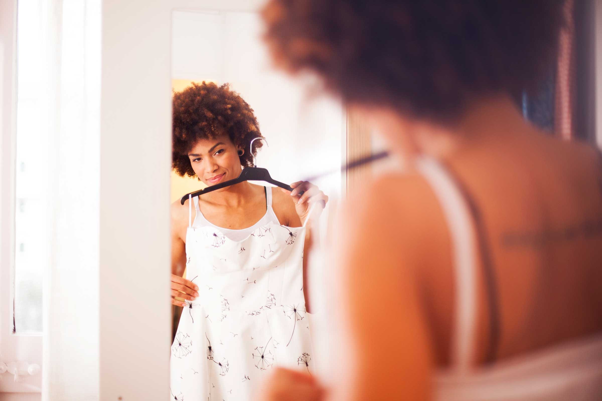 things_succesful_people_do_every_morning_dress_simply