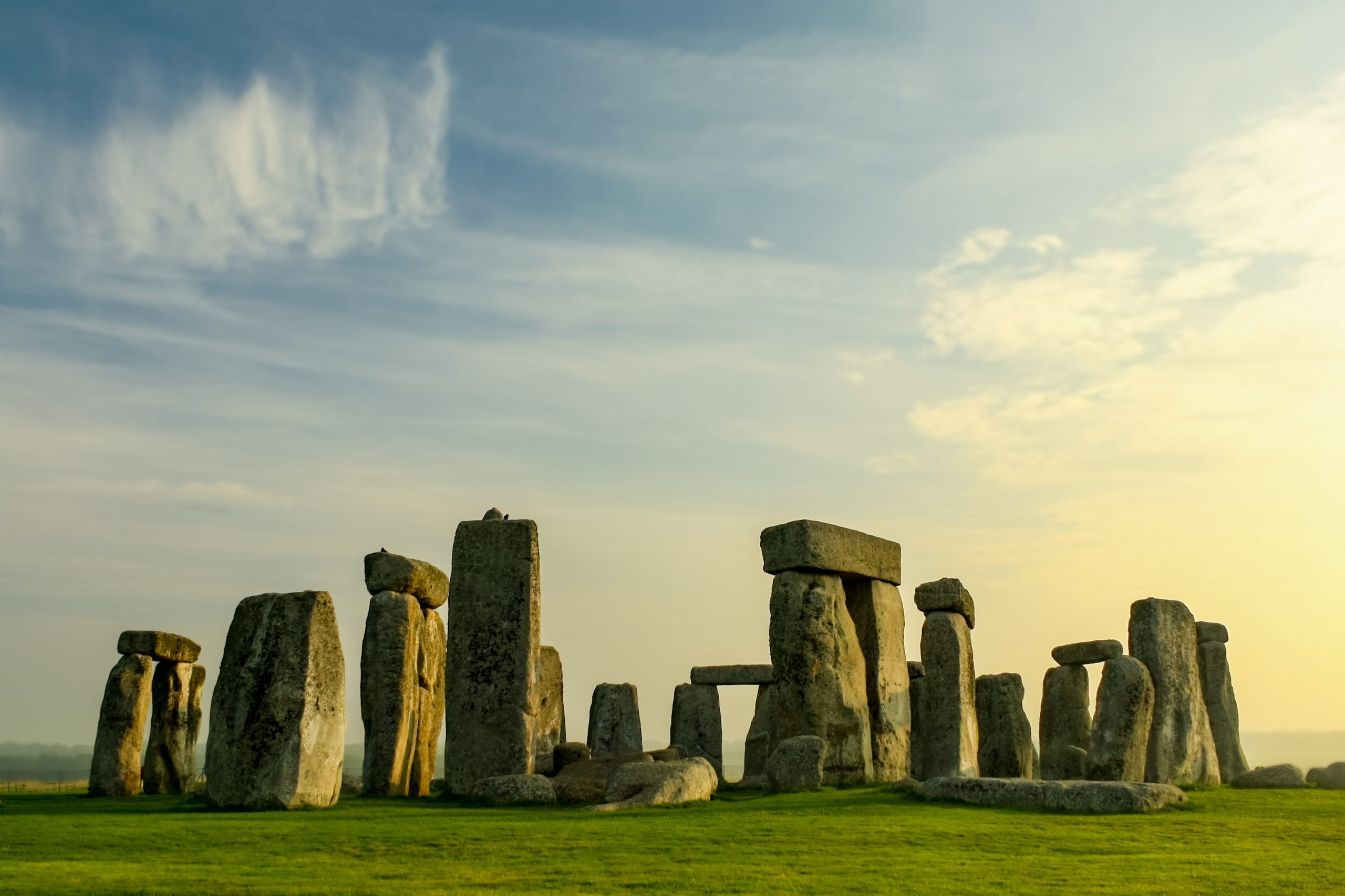 Stonehenge, Dawn