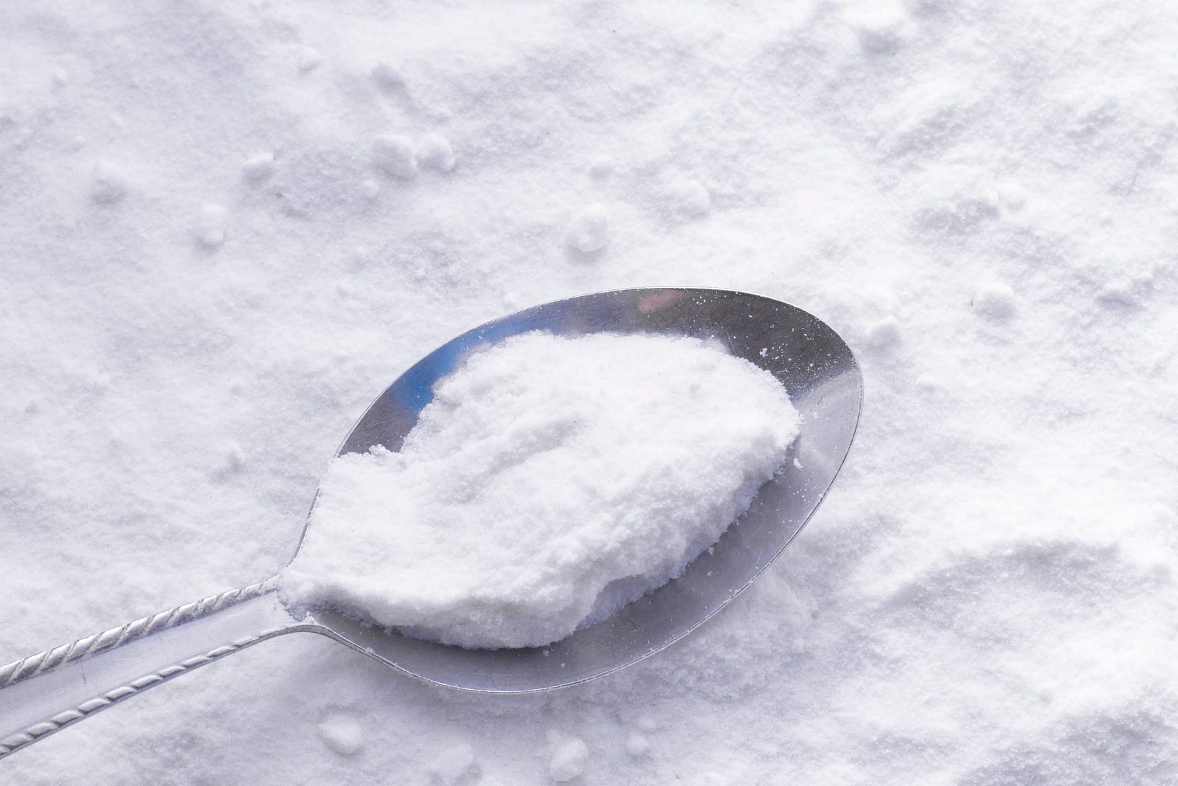 baking soda on the table, for cleaning and disinfection