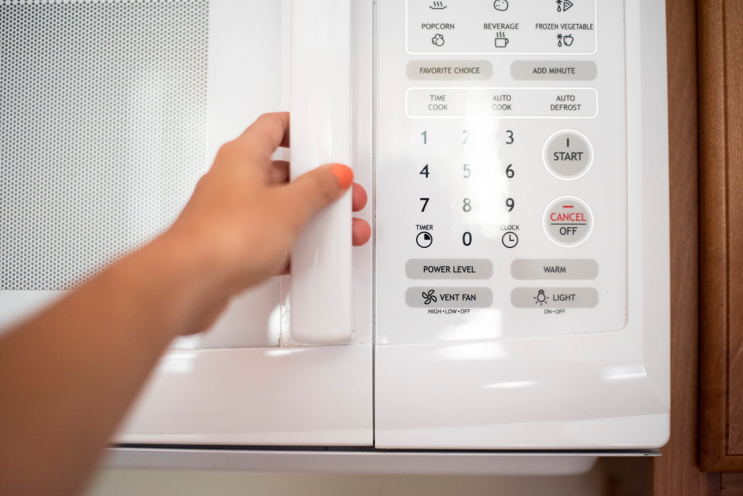 slam microwave door