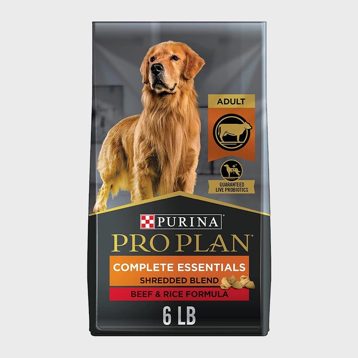 Dog food bag displays a golden retriever, promoting Purina Pro Plan Complete Essentials, Shredded Blend, Beef & Rice Formula, for adult dogs, weight six pounds.