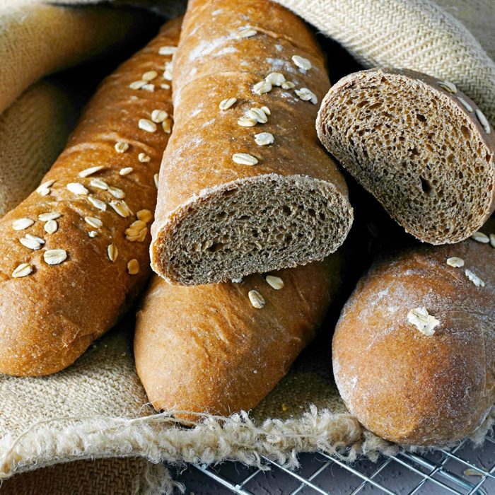 Cheesecake Factory Brown Bread 072021 Toh 11 Lauren Habermehl For Taste Of Home Jvedit