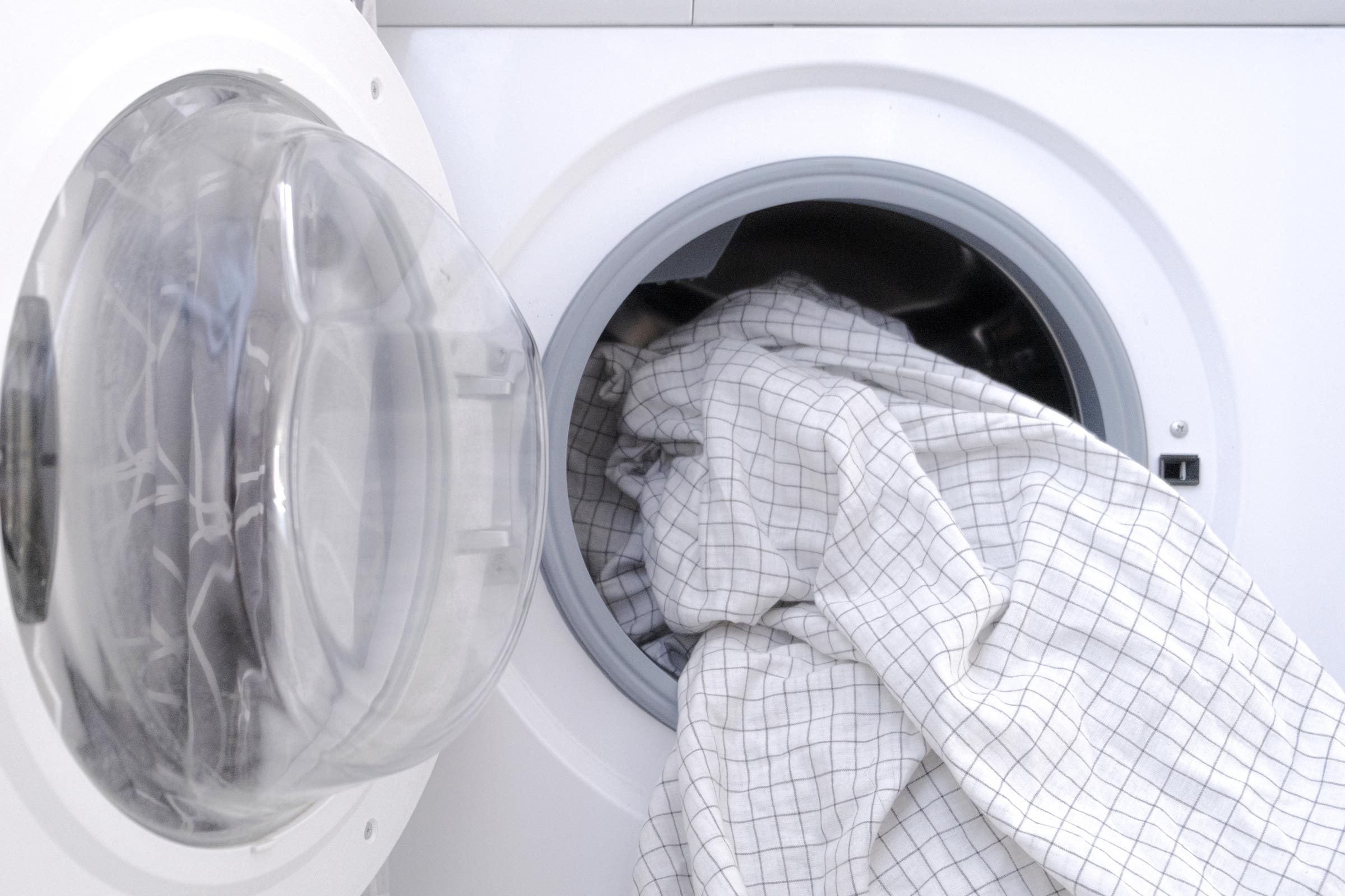 Here’s How Often You Should Wash Your Sheets—and the Gross Things That Happen When You Don’t