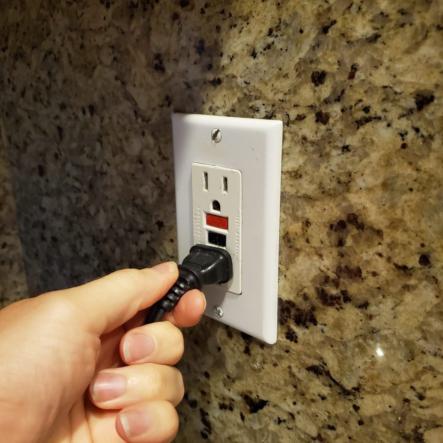 This 5-Second Household Test Could Save Your Life—Here’s What to Know